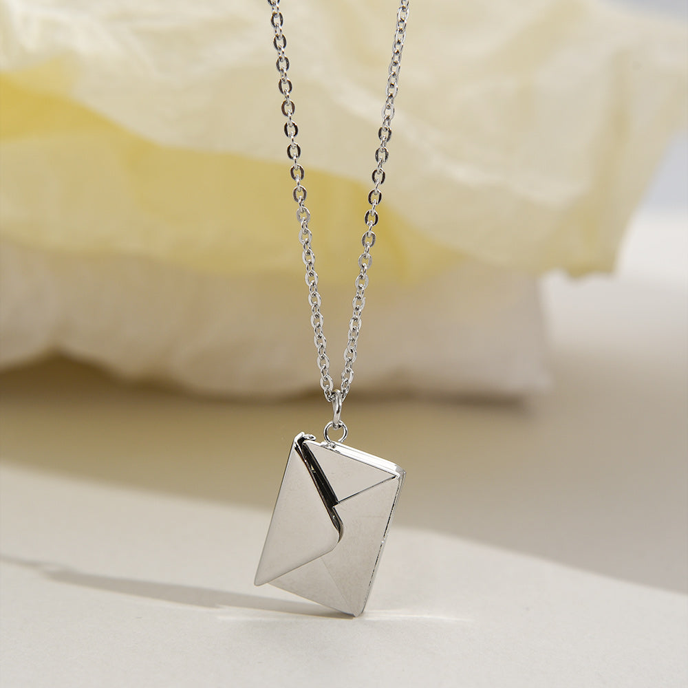 Ninalo™ - Love Letter Necklace